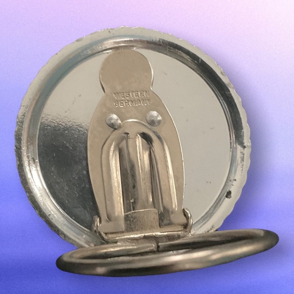 ๐ Western Germany Iridescent Floral Scarf Clip ๐ - Picture 3 of 3